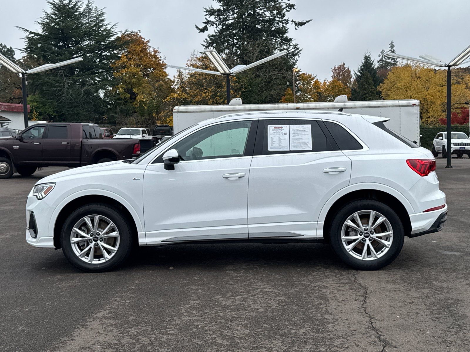 used 2025 Audi Q3 car, priced at $32,998
