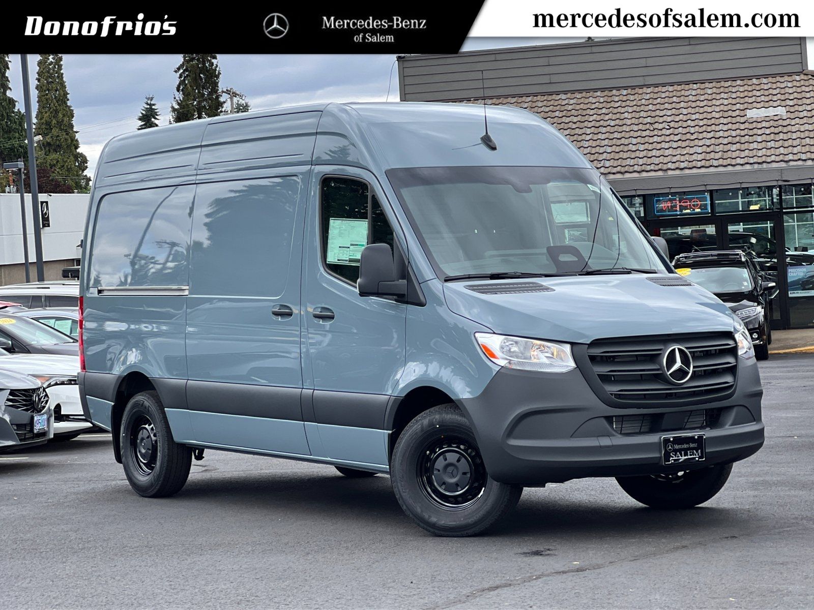 new 2025 Mercedes-Benz Sprinter 2500 car