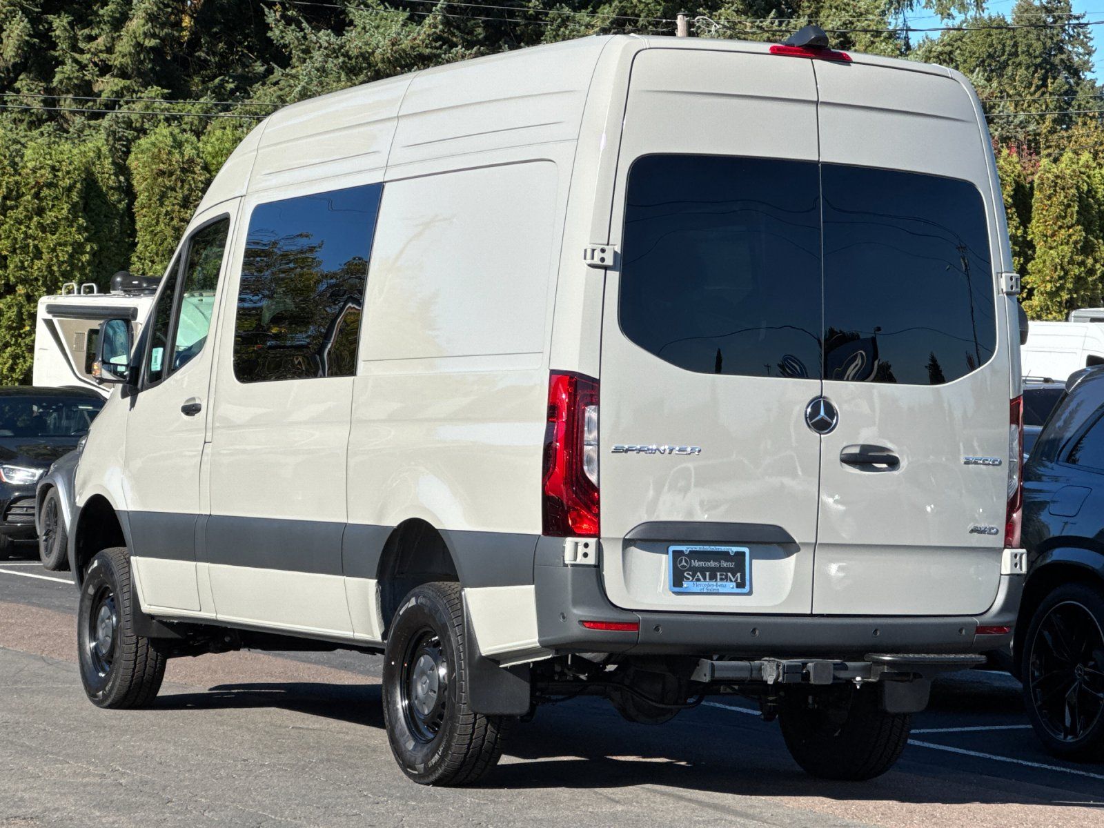 new 2025 Mercedes-Benz Sprinter 2500 car