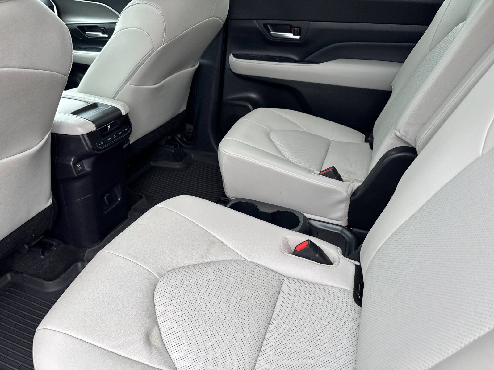 used 2024 Toyota Grand Highlander car, priced at $45,498