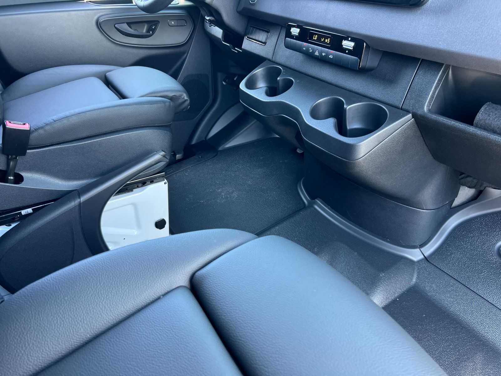 new 2025 Mercedes-Benz Sprinter 2500 car