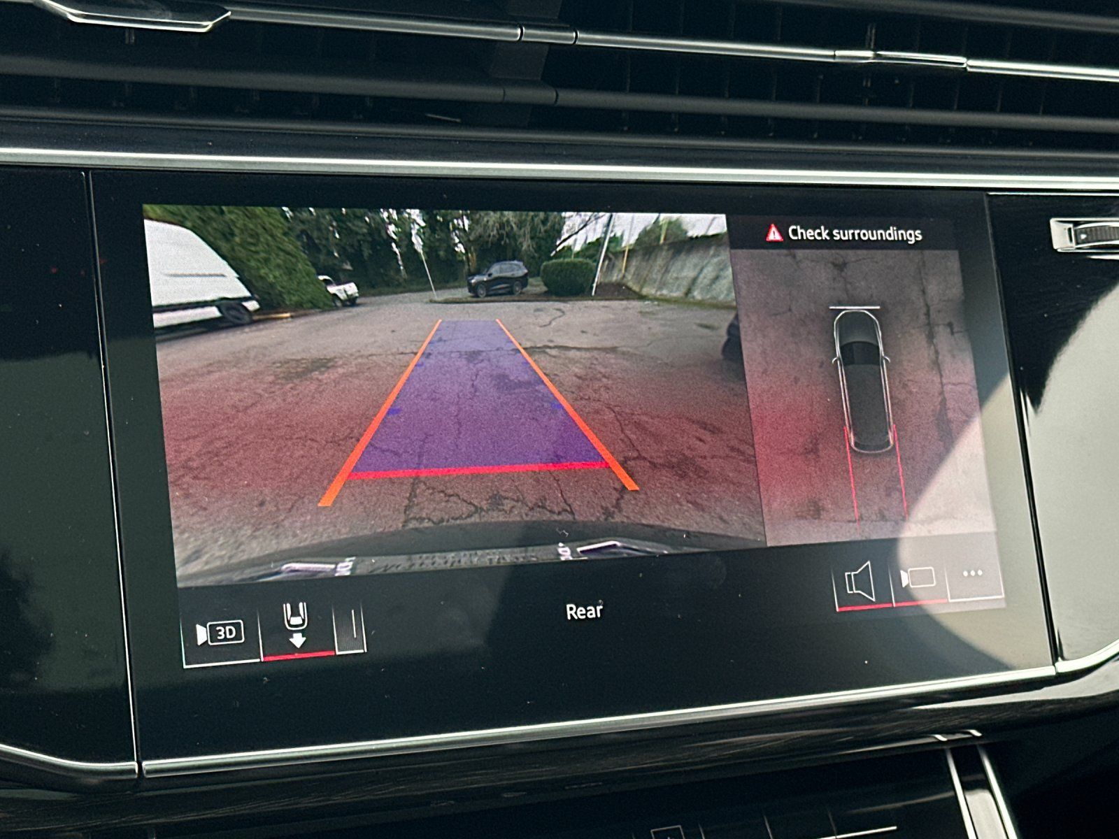 used 2025 Audi Q7 car, priced at $62,990