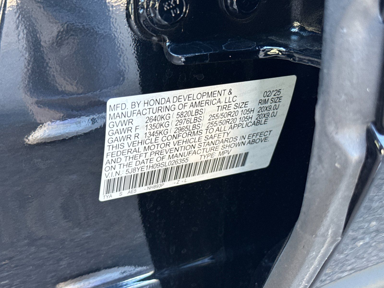 used 2025 Acura MDX car, priced at $55,498