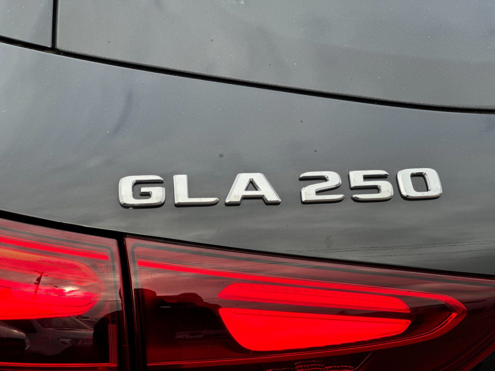 new 2025 Mercedes-Benz GLA car