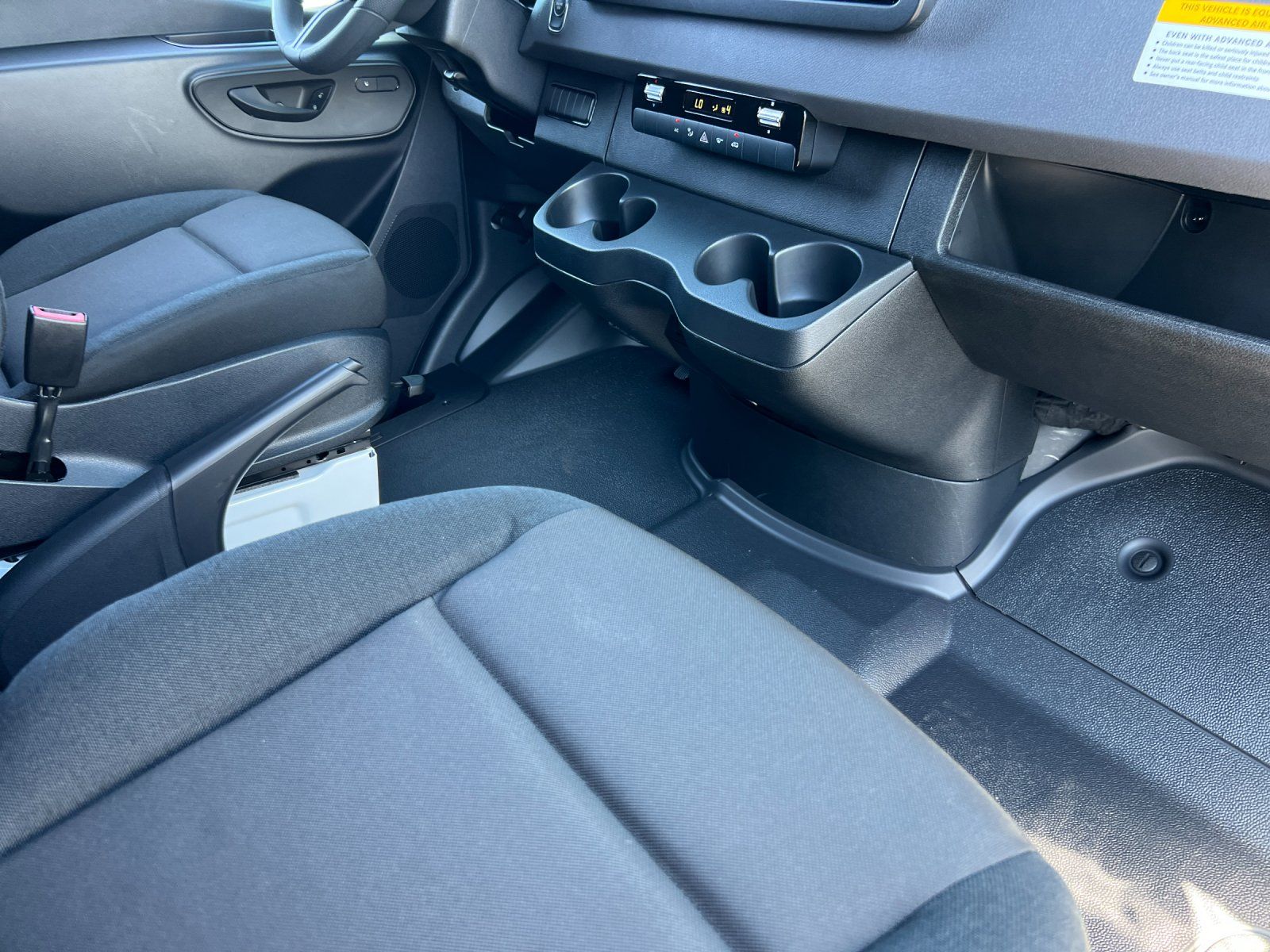 new 2025 Mercedes-Benz Sprinter 2500 car