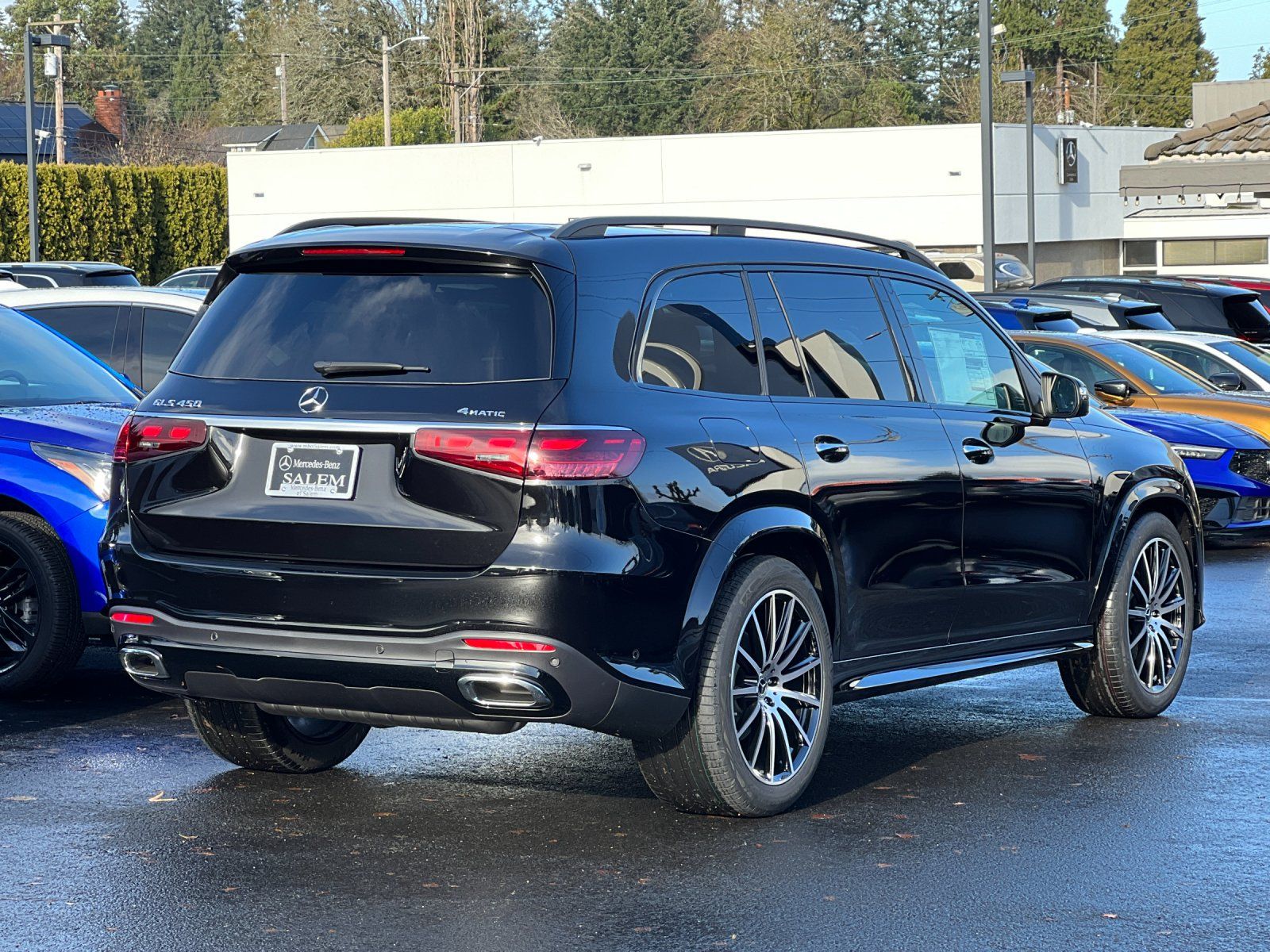 new 2025 Mercedes-Benz GLS car