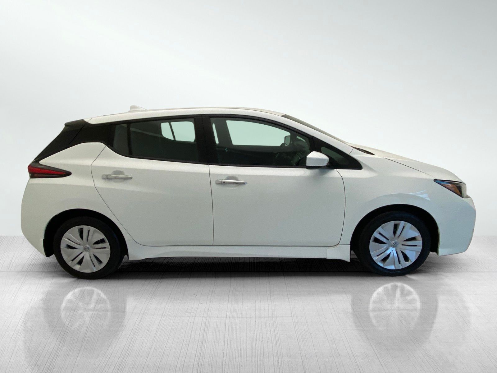 used 2023 Nissan Leaf car, priced at $15,888