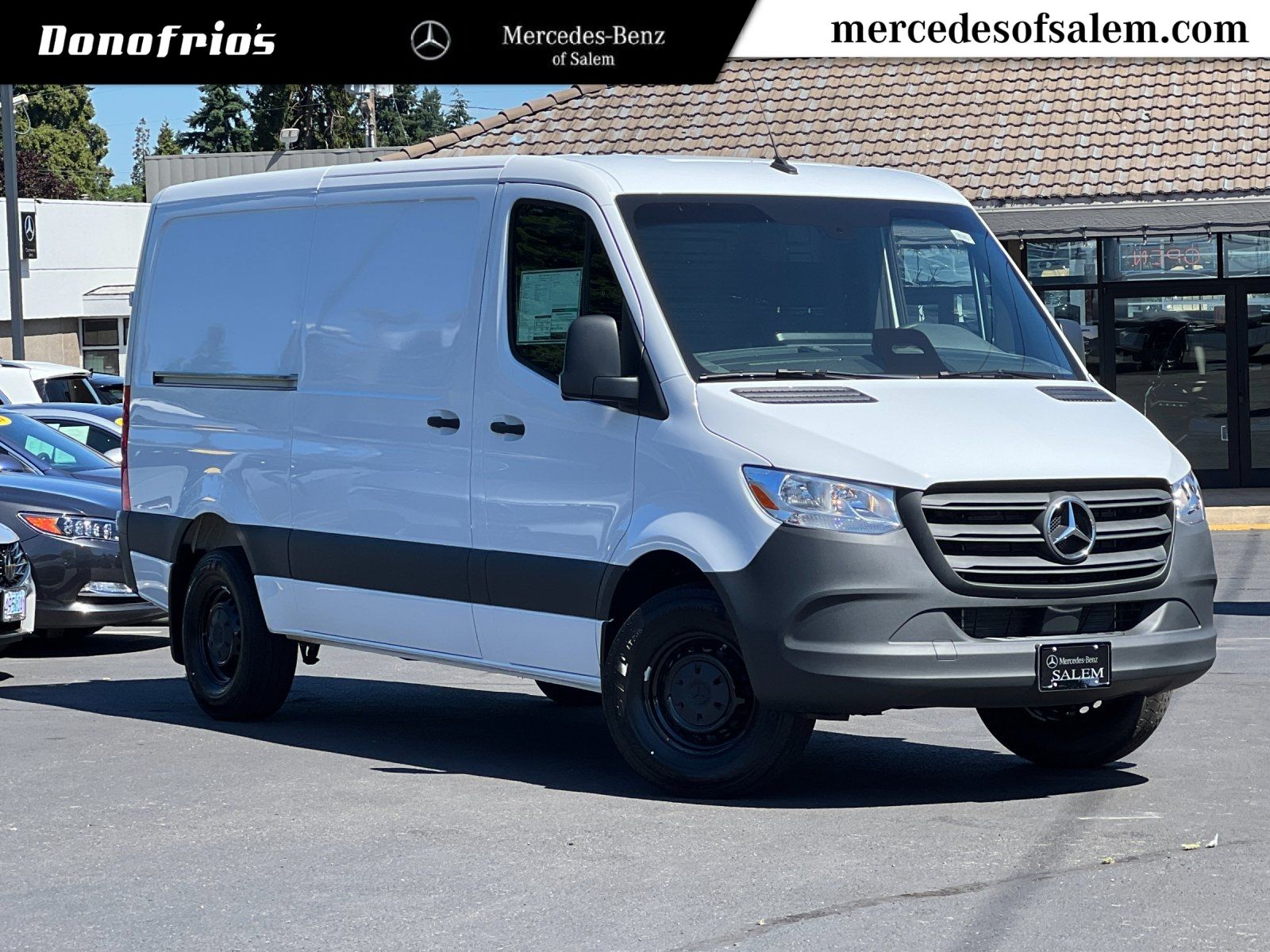 new 2025 Mercedes-Benz Sprinter 2500 car
