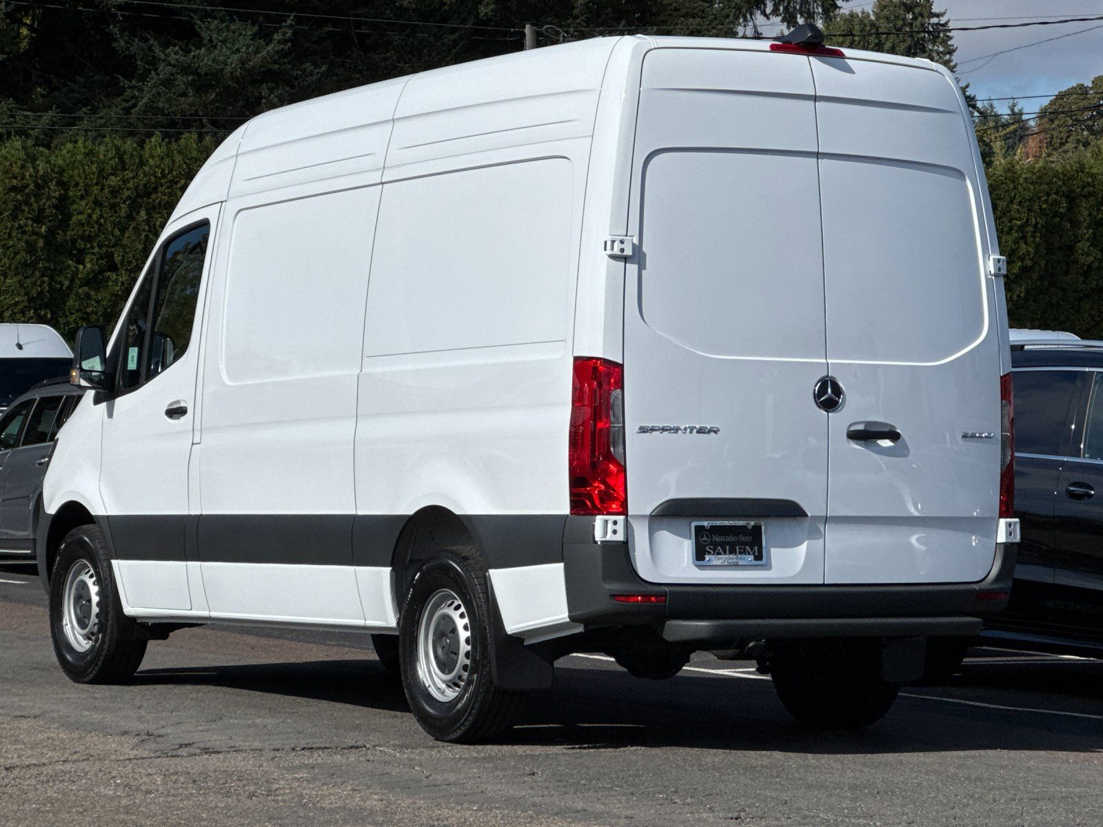 new 2025 Mercedes-Benz Sprinter 2500 car