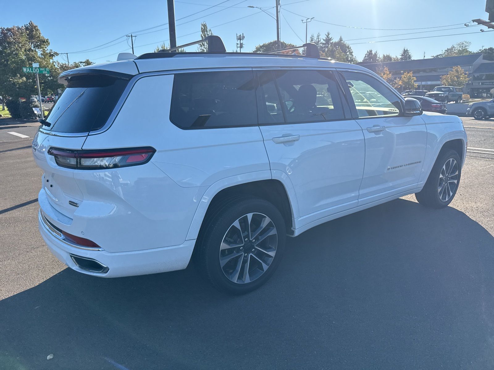 used 2023 Jeep Grand Cherokee L car, priced at $36,498