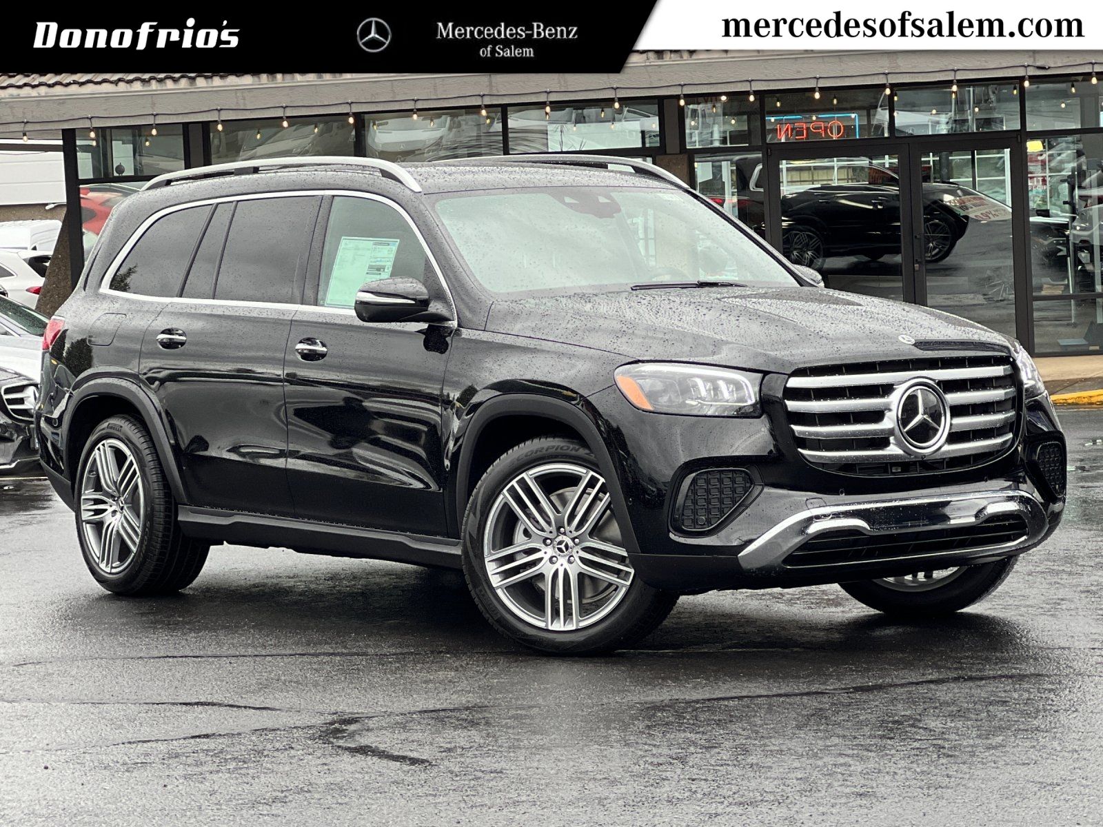 new 2025 Mercedes-Benz GLS car