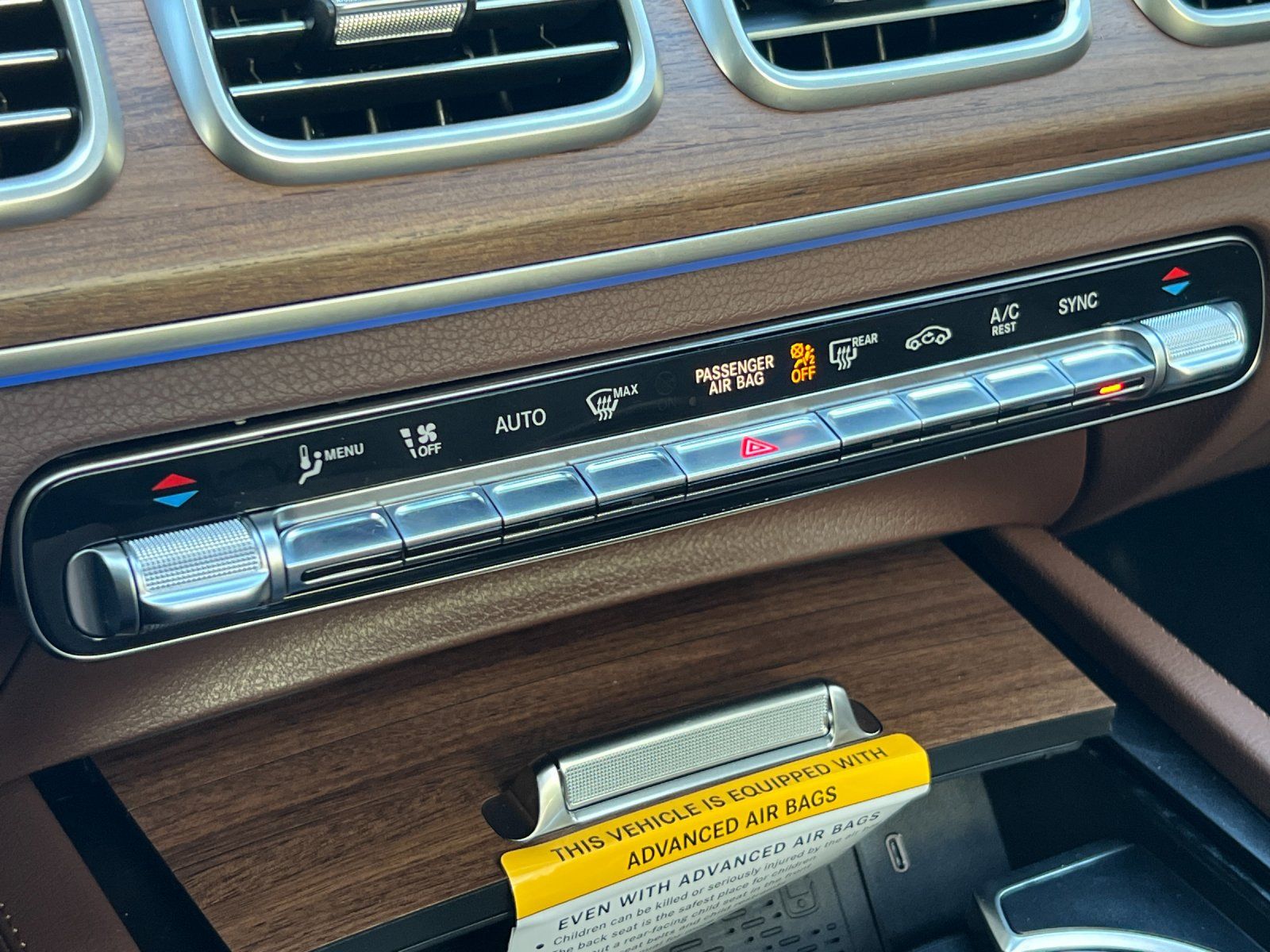 new 2025 Mercedes-Benz GLS car