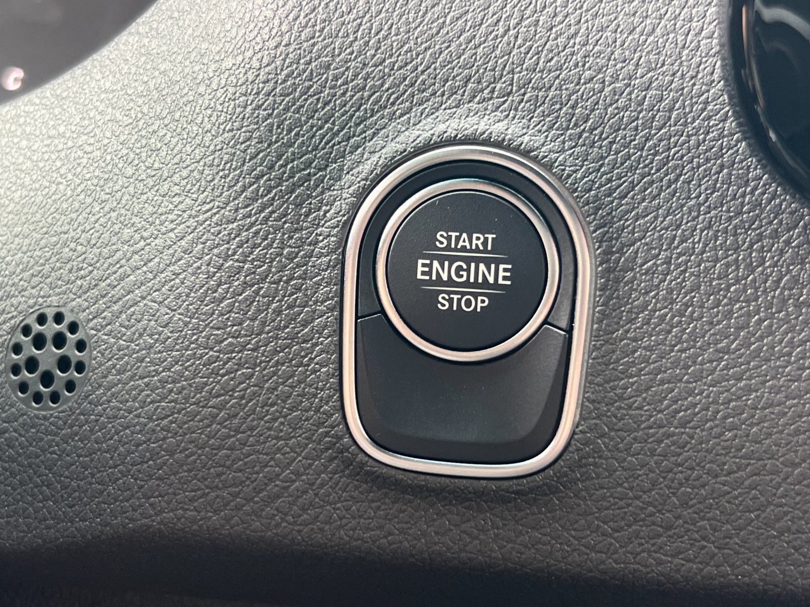 new 2025 Mercedes-Benz Sprinter 2500 car