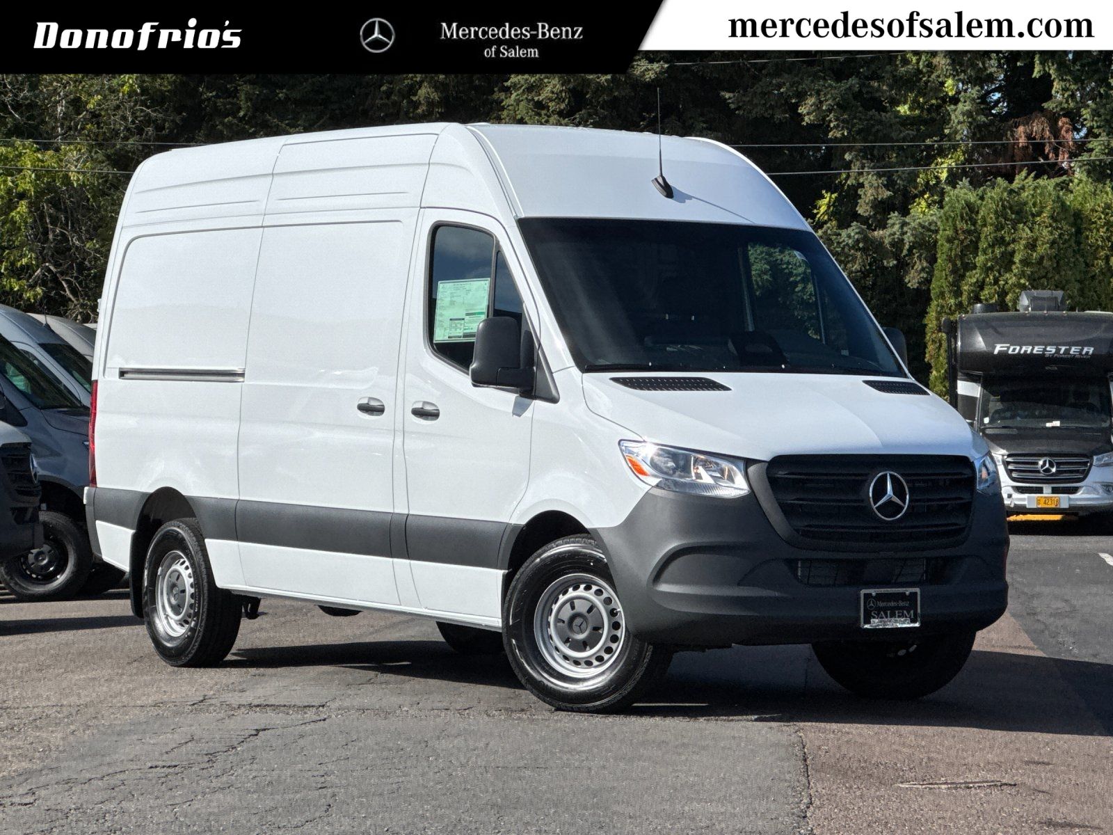 new 2025 Mercedes-Benz Sprinter 2500 car