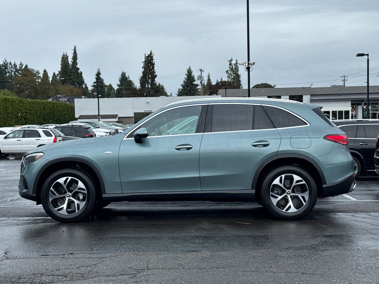 new 2025 Mercedes-Benz GLC car