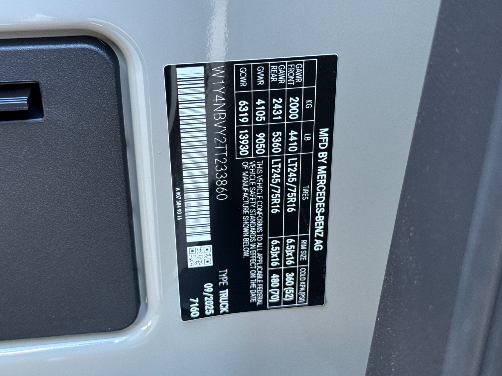 new 2026 Mercedes-Benz Sprinter 2500 car