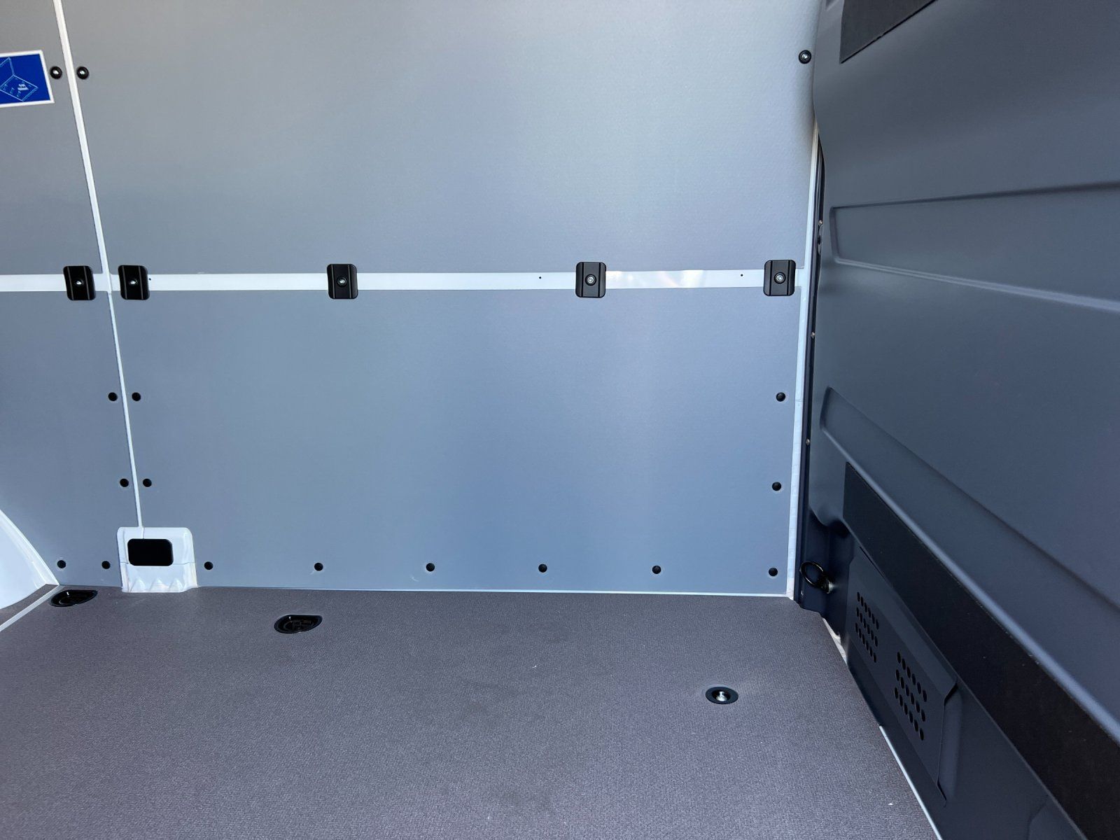 new 2025 Mercedes-Benz Sprinter 2500 car