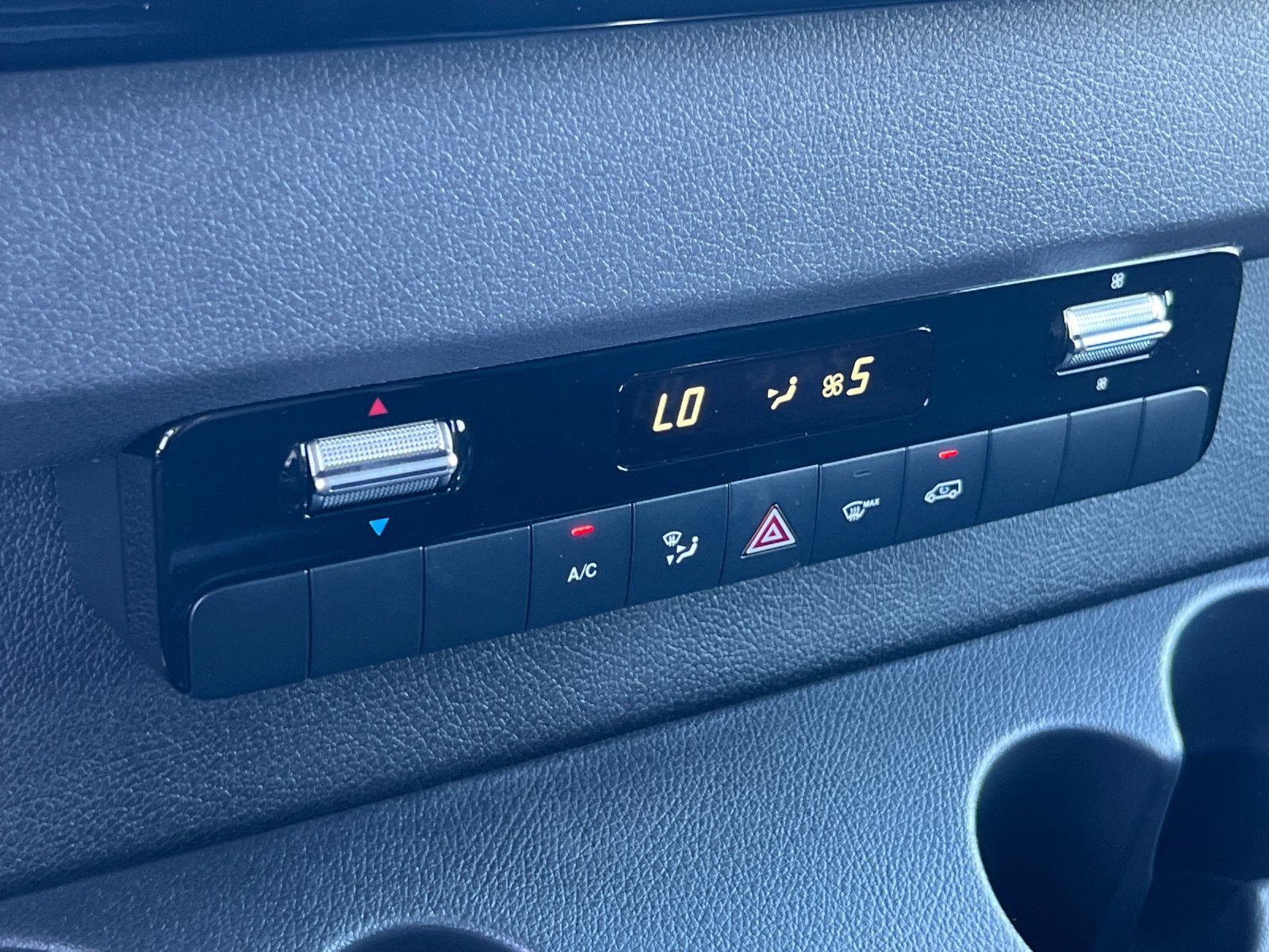 new 2025 Mercedes-Benz Sprinter 2500 car