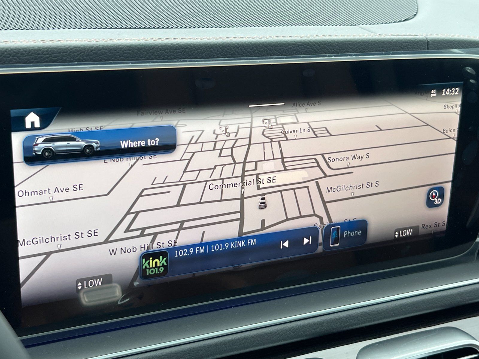 new 2025 Mercedes-Benz GLS car