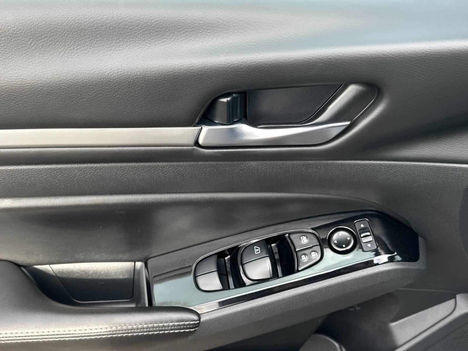 used 2023 Nissan Altima car, priced at $19,498