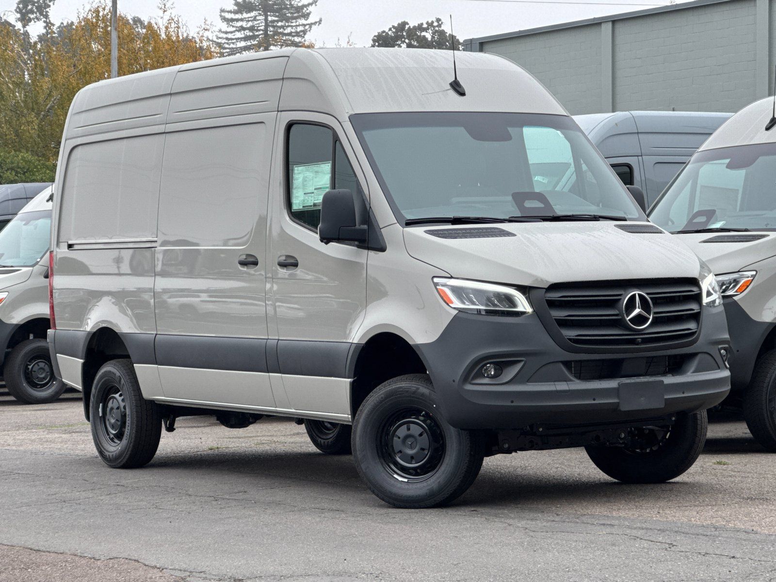 new 2025 Mercedes-Benz Sprinter 2500 car
