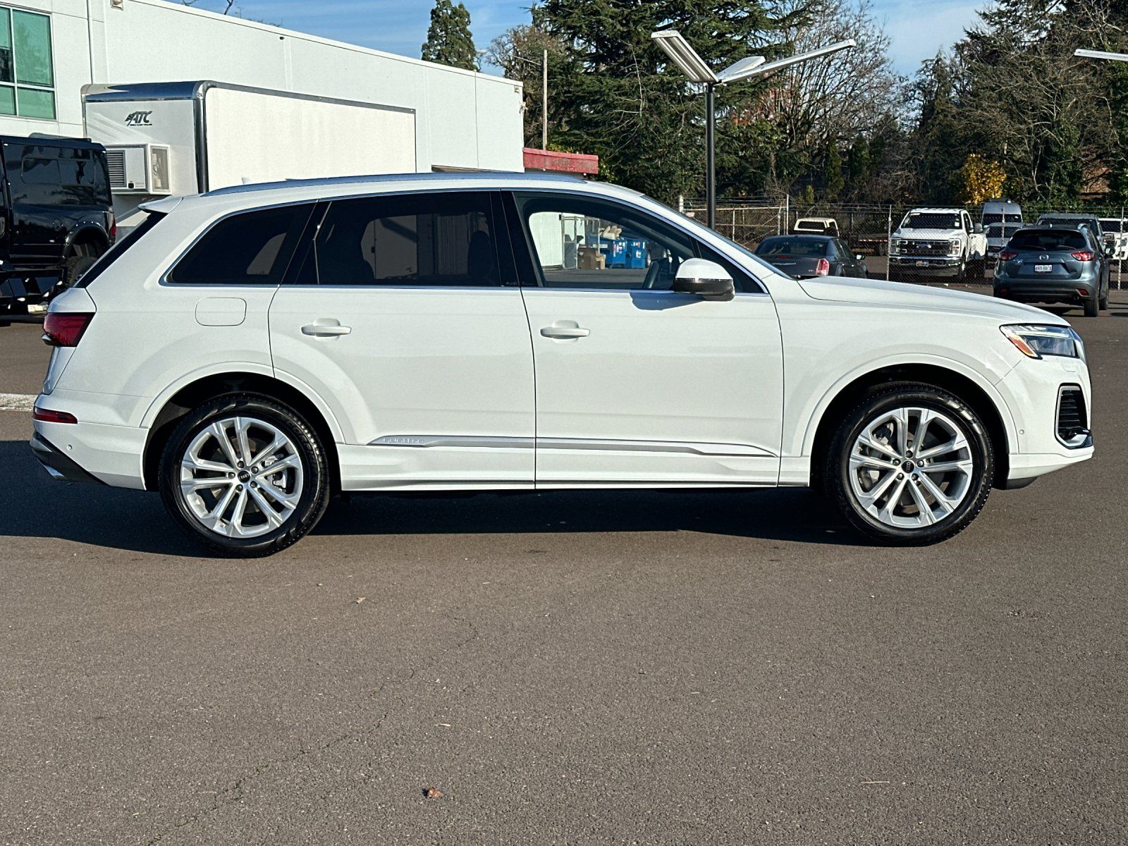 used 2025 Audi Q7 car, priced at $57,998
