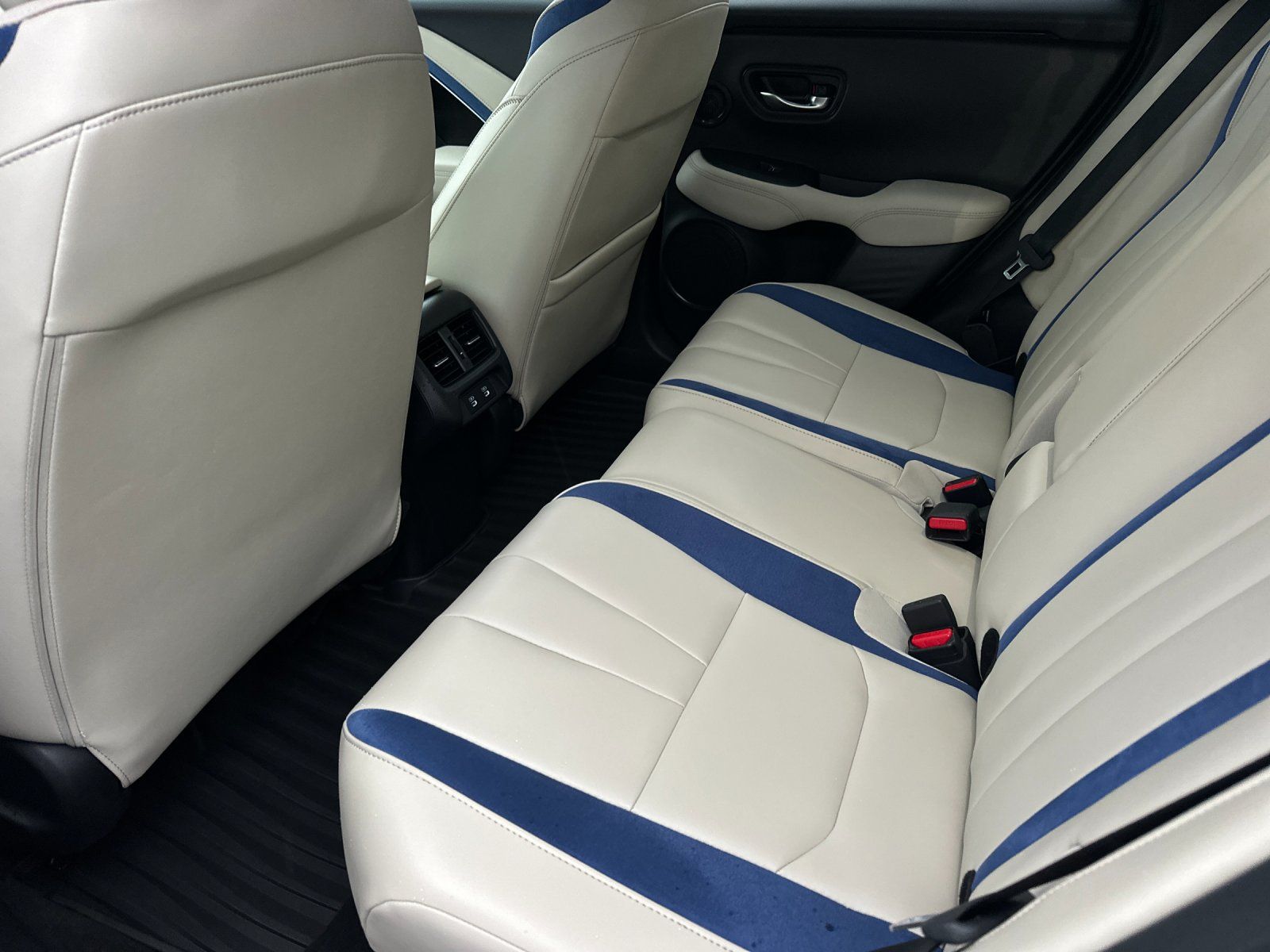 used 2025 Acura ADX car, priced at $42,998