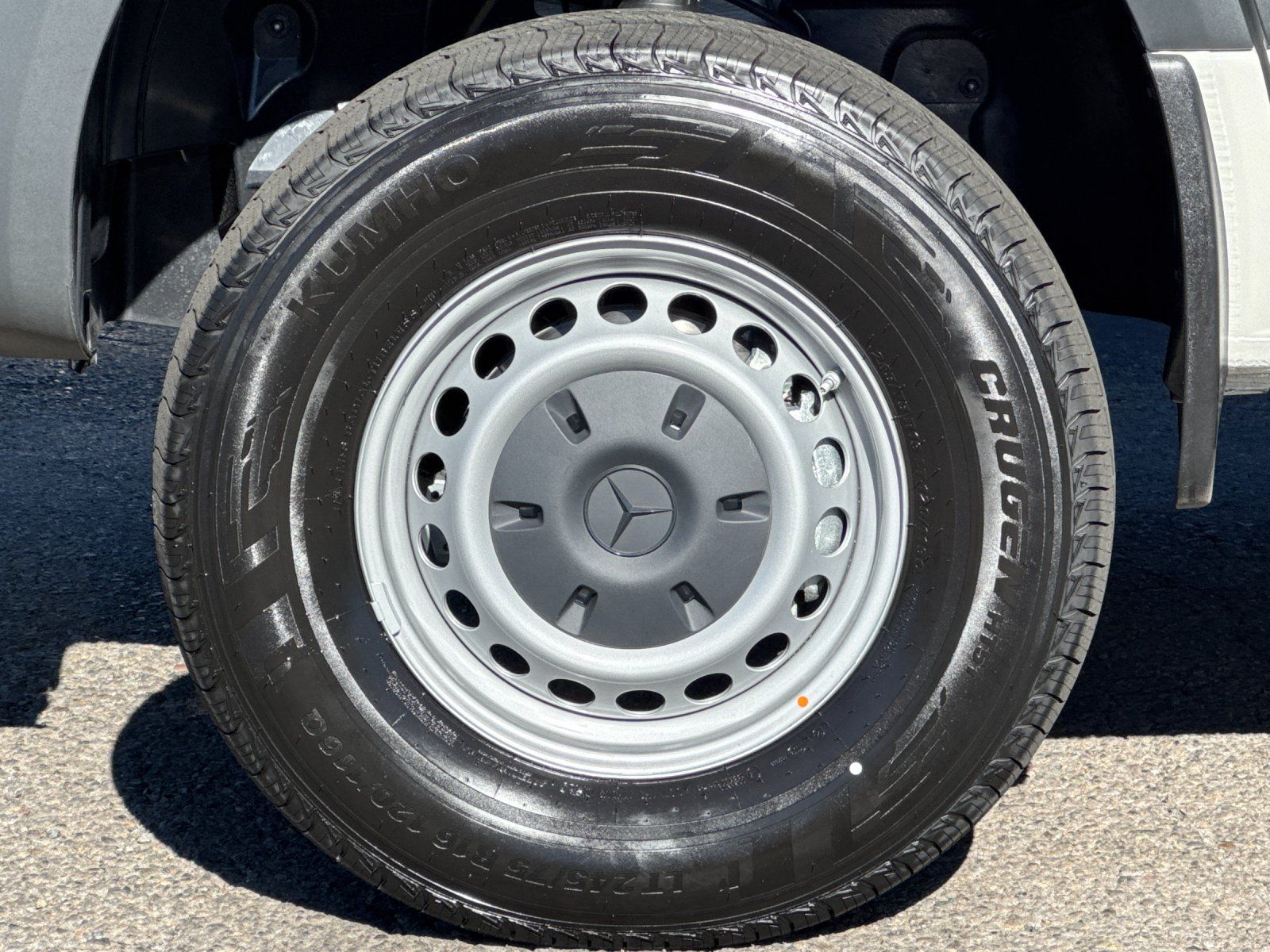 new 2025 Mercedes-Benz Sprinter 2500 car