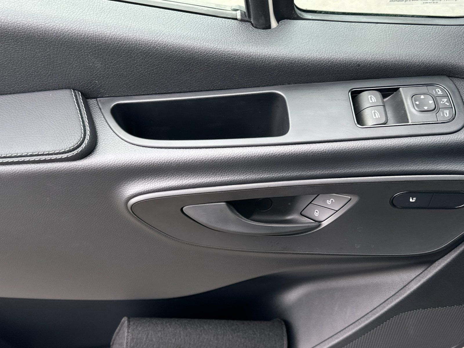 new 2026 Mercedes-Benz Sprinter 2500 car