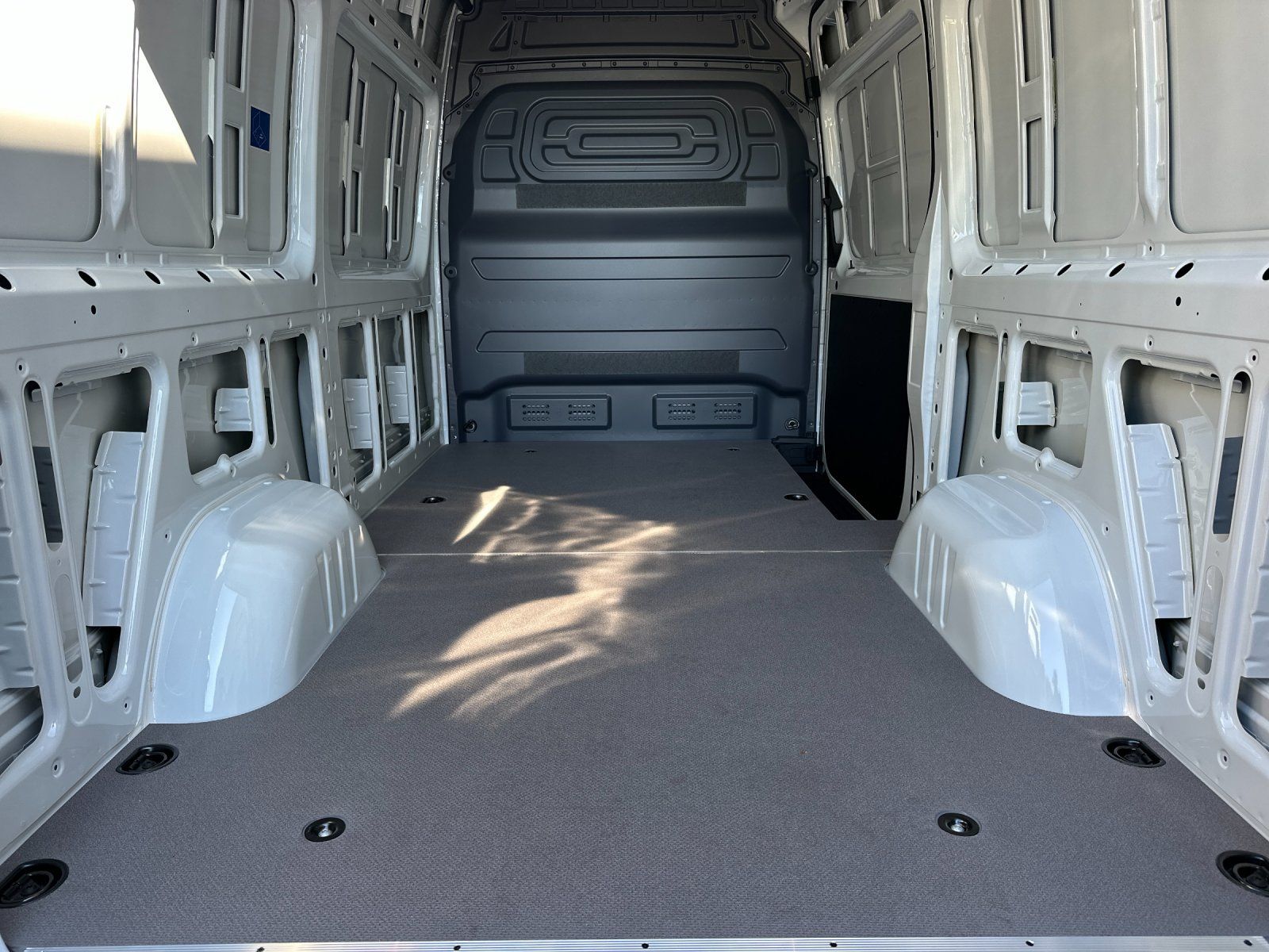 new 2025 Mercedes-Benz Sprinter 2500 car