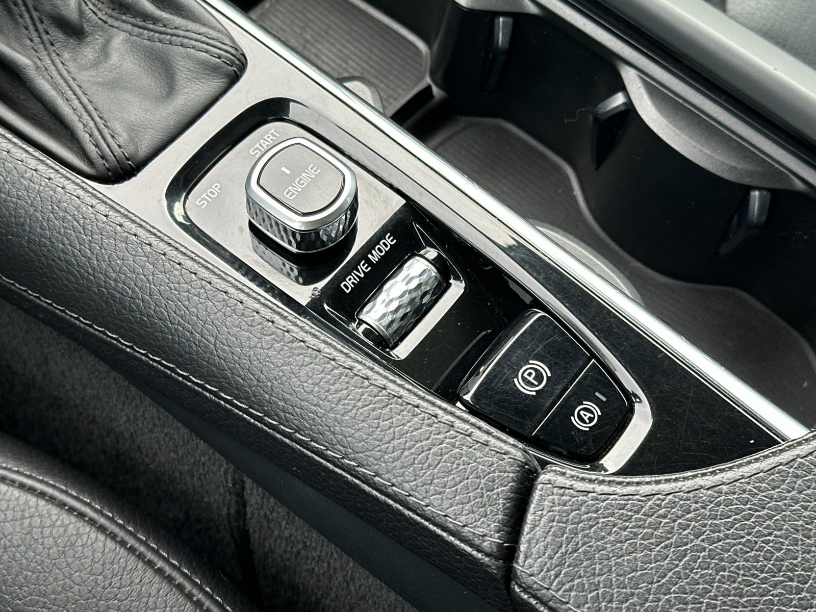 used 2017 Volvo XC90 car, priced at $23,498