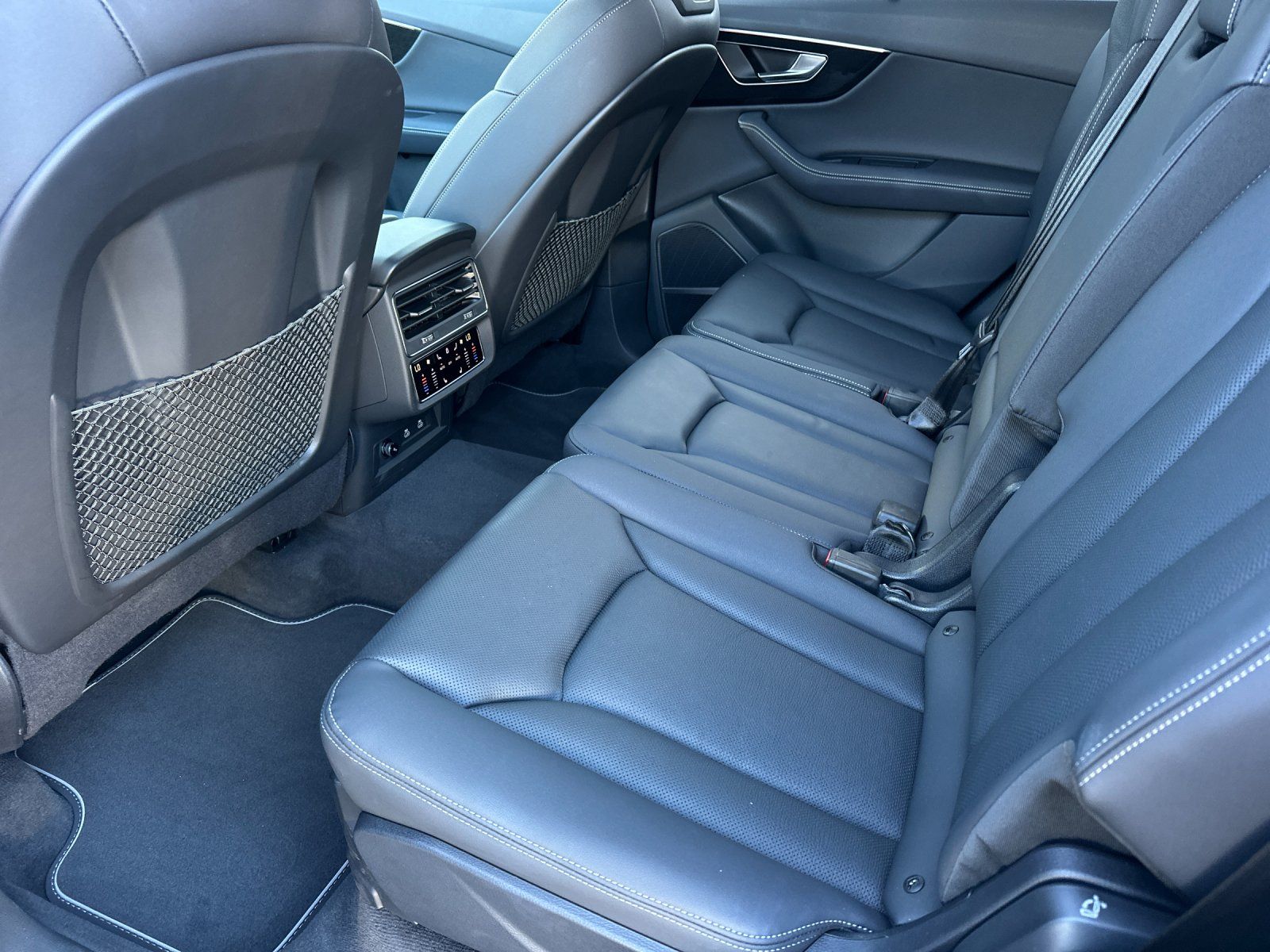 used 2025 Audi Q7 car, priced at $57,998