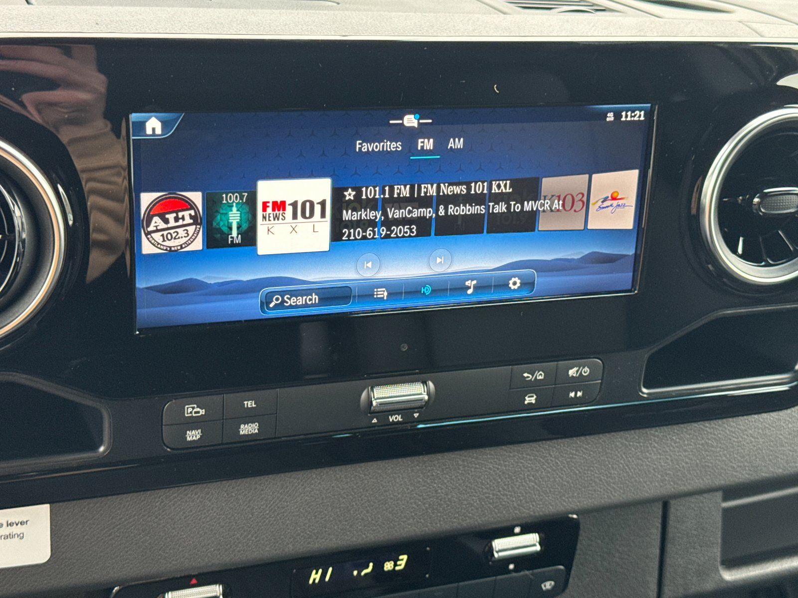 new 2025 Mercedes-Benz Sprinter 2500 car