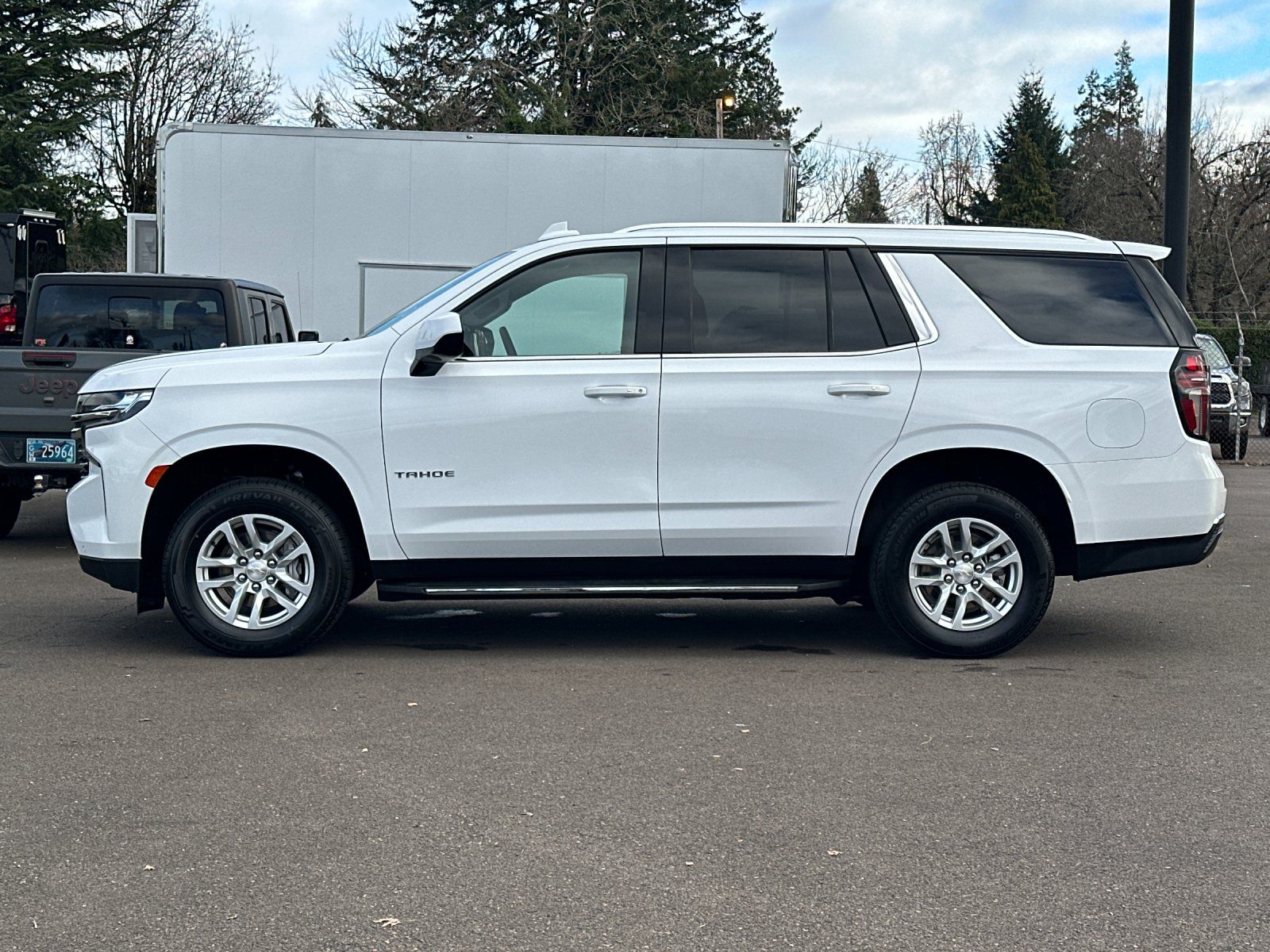 used 2024 Chevrolet Tahoe car, priced at $54,998