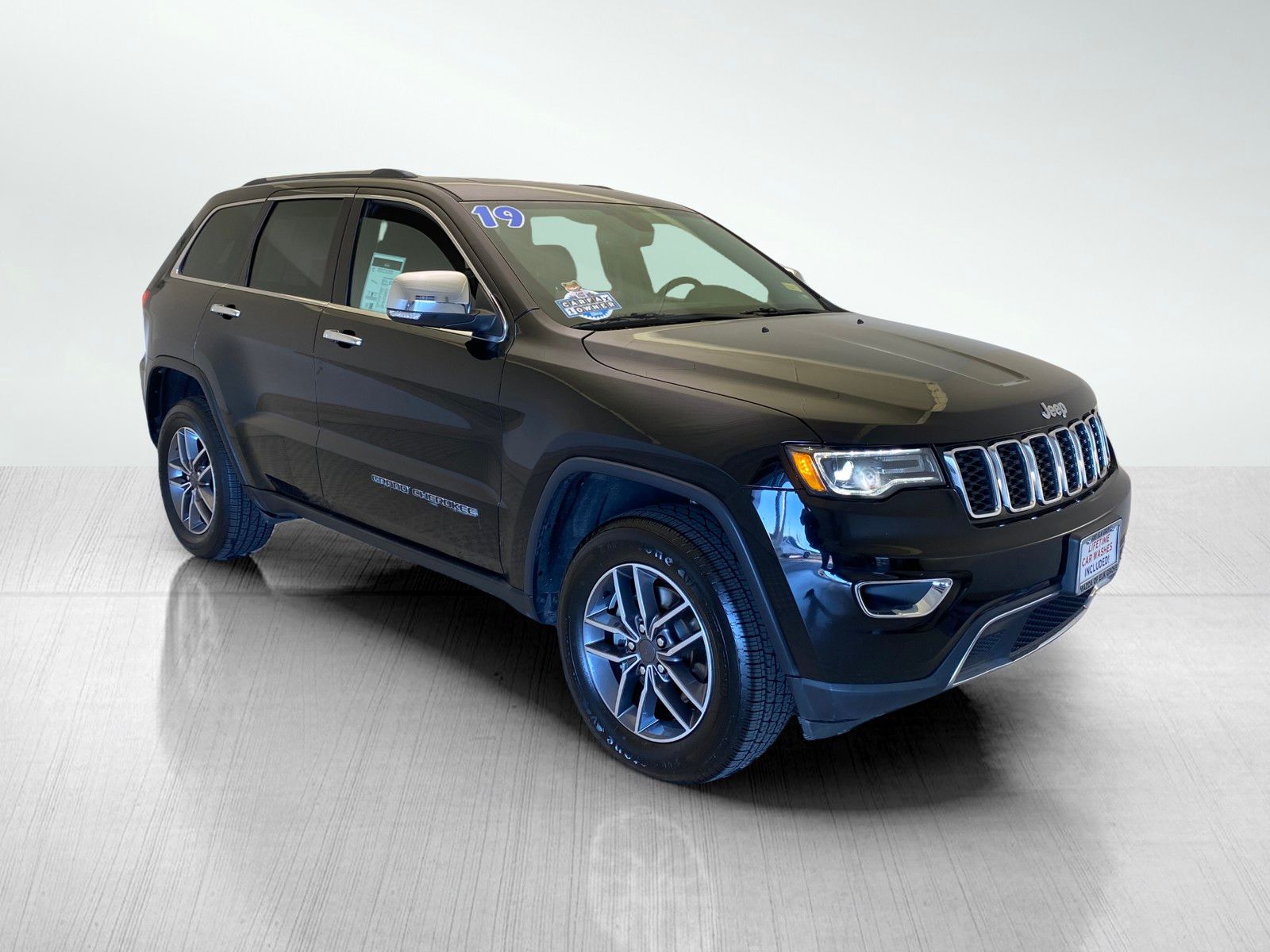 used 2019 Jeep Grand Cherokee car, priced at $21,793