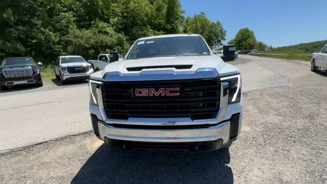 new 2024 GMC Sierra 3500HD car, priced at $65,394