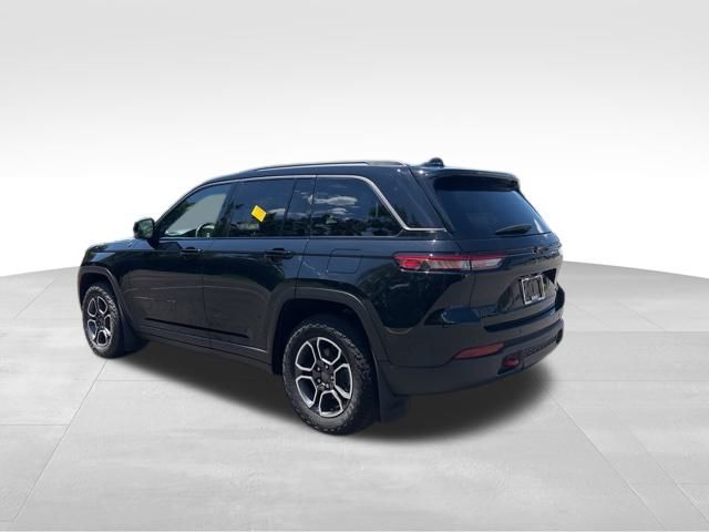 used 2022 Jeep Grand Cherokee car, priced at $37,699