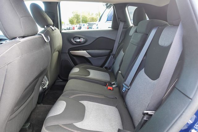 used 2018 Jeep Cherokee car, priced at $12,988