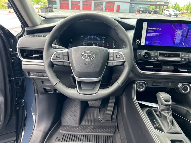 new 2025 Toyota Grand Highlander car, priced at $50,027