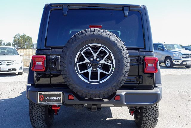 new 2025 Jeep Wrangler car, priced at $57,595