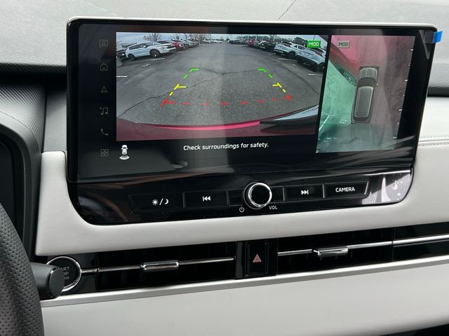 used 2025 Mitsubishi Outlander car, priced at $27,499