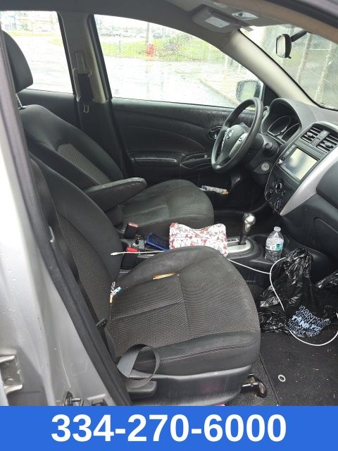 used 2019 Nissan Versa car