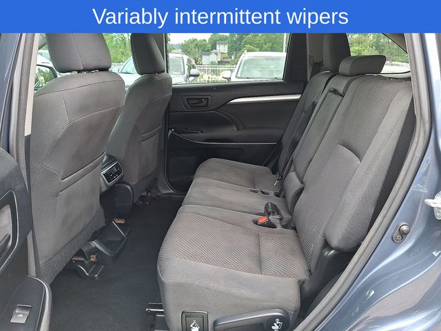 used 2018 Toyota Highlander car, priced at $21,879