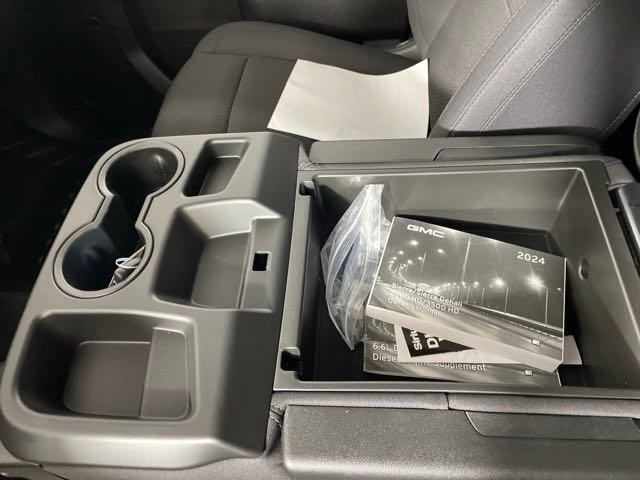 new 2024 GMC Sierra 2500HD car, priced at $57,500