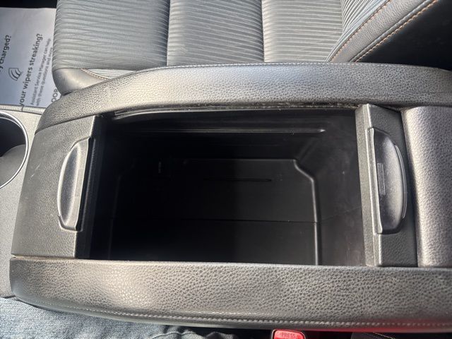 used 2015 Toyota Highlander car, priced at $16,899