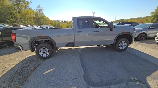 new 2025 GMC Sierra 2500HD car, priced at $50,625