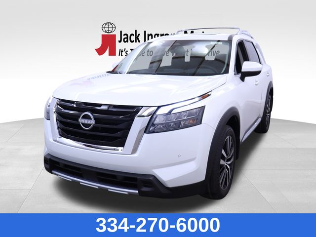 new 2025 Nissan Pathfinder car, priced at $54,630