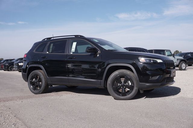 new 2023 Jeep Cherokee car, priced at $32,995