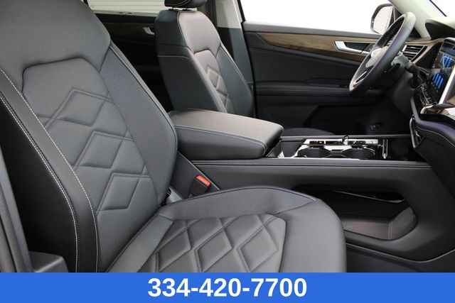 new 2025 Volkswagen Atlas car, priced at $43,693