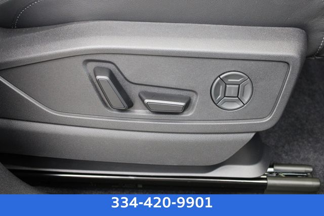 new 2025 Audi Q5 car, priced at $60,175
